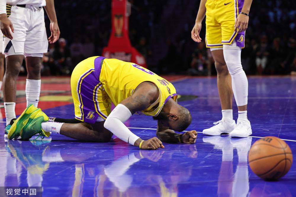 斯代表了两 斯代表了两